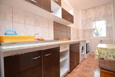 INCHIRIERE GARSONIERA VITAN – MALL VITAN - 11