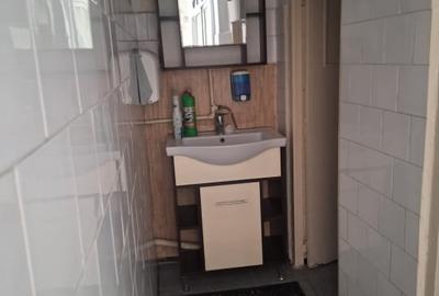 Dacia, SPATIU COMERCIAL,  40 mp., 2 grupuri sanitare - 2