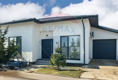 Casă cu 4 camere cu Teren 501 Mp în Balotești - 1