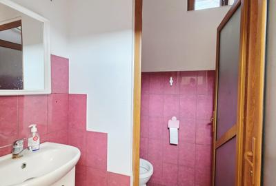 Spațiu comercial, de 55 mp, în Central - 7