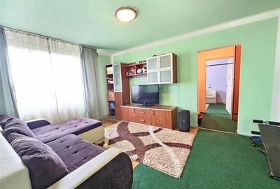 Apartament cu 2 camere semidecomandat, mobilat în Piața Armatei