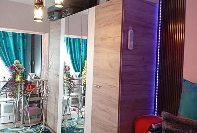 Garsonieră semidecomandată în Scornicești - 1