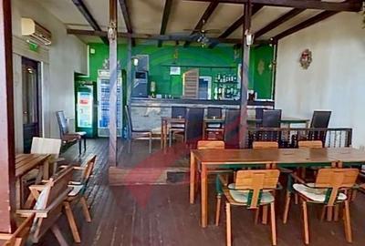 Casă cu 4 camere în Ultracentral
