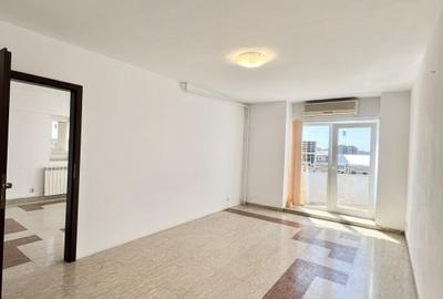 Apartament cu 4 camere decomandat în P-ța Unirii - 6
