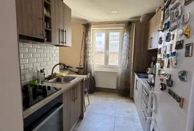 Apartament cu 3 camere decomandat în Central - 10