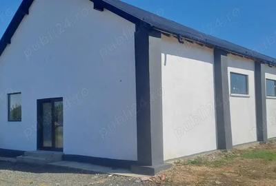 Inchiriez hala +teren adiacent - 1