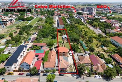 Casă individuală cu 8 camere în Girocului