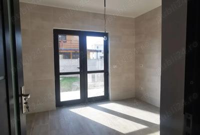 Vila pentru locuit , nou construita - 8