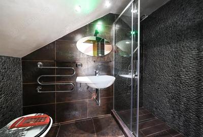 Casă cu Canalizare în Central - 16