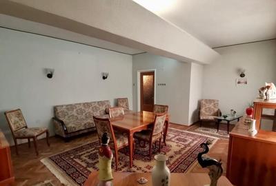 SUD zona Bulevard 4 camere et 1 dec. 120 mp la 128000 euro SUD zona Bulevard 4 camere et 1 dec. 120 mp la 128000 euro - 7