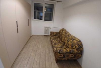 Apartament cu 3 camere decomandat în Valea Ialomiței - 5