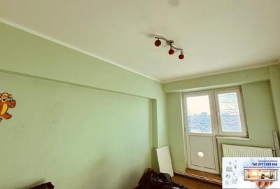 4 Decomandate Micro 20, pret 68.500 Euro - 2