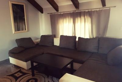 Apartament cu 3 camere decomandat în Dumbrăvița