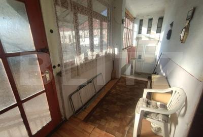 Casa renovabila, 120 mp utili ,teren 300 mp intravilan,zona Livezile - 2