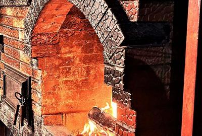 Casă cu Teren 500 Mp în 1 Decembrie - 2