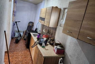 Apartament cu 2 camere decomandat în Petros - 5