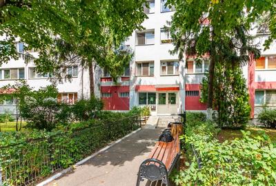 Vanzare Apartament 2 camere Pajura - Bucurestii Noi Sector 1
