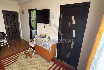 Apartament cu 2 camere decomandat în Gării - 1