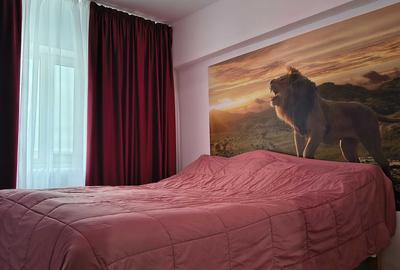 Apartament cu 4 camere decomandat în Central - 3