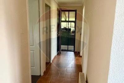 Casa / Vila cu 4 camere de vanzare - 13