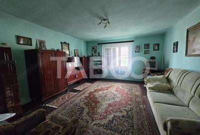 Casa individuala de vanzare 3 camere 800mp teren zona Turnisor Sibiu