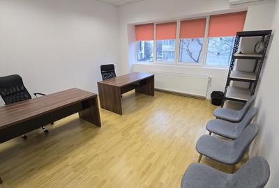 Spațiu comercial, de 25 mp, în Central - 6