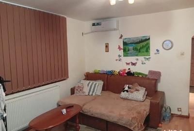 Apartament cu 3 camere semidecomandat în Fortuna - 3