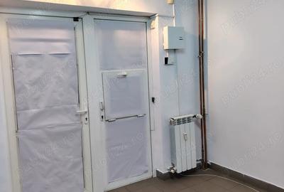 Spațiu comercial, de 18 mp, în Central - 2