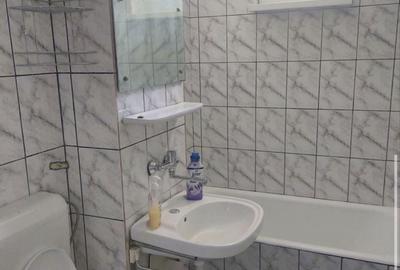 Apartament cu 2 camere decomandat în Precista - 1