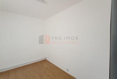 Apartament 3 camere cf1 decomandat zona Centru - 7