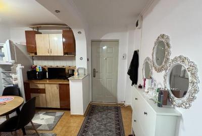 Vand apartament cu 2 camere decomandat - 3