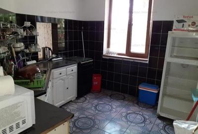 Casă cu 5 camere cu Teren 1500 Mp în Chiscani - 12