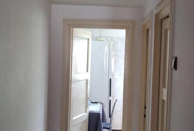 2 camere, pt investitie sau locuit, Metrou Piata Muncii, Bld Basarabia nr 88 - 14