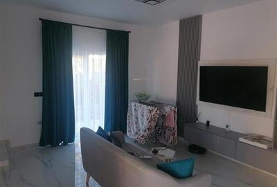 Duplex cu 3 camere în Exterior Vest