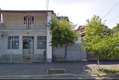 Casă individuală cu 3 camere cu Canalizare în Bucureștii Noi - 1