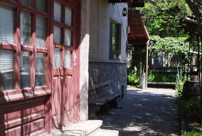 Casă cu 4 camere în Central - 8