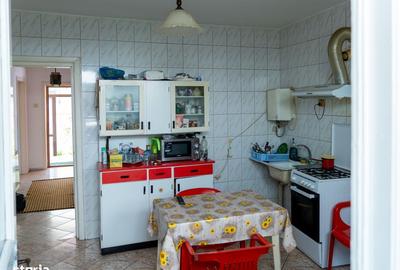 Casă cu 5 camere cu Teren 216 Mp în Giurgiului - 20