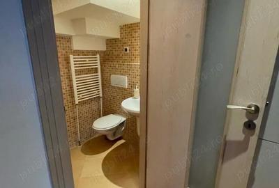 Apartament cu 3 camere decomandat în Central - 2