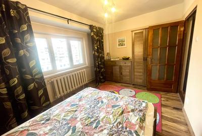 Apartament de închiriat, 3 camere, 60 mp, zona Piața Cipariu - 14