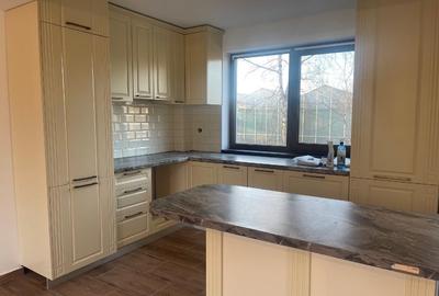 Apartament de vânzare – Copou, zona USV Iași | 64,5 mp | Garaj + teren - 1