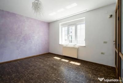 Casă cu 7 camere cu Teren 280 Mp în 1 Mai - 3