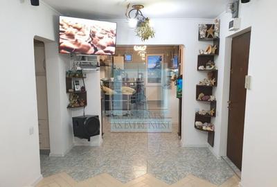 Apartament cu 4 camere decomandat, mobilat în Tractorul - 6