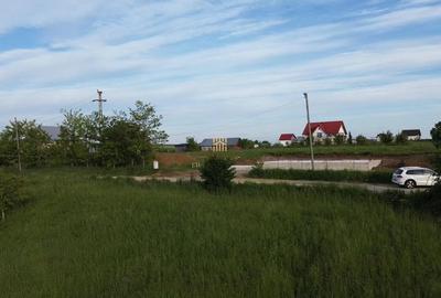 Teren de 1100 mp, în Central - 3