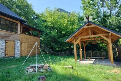 Casă individuală cu 2 camere cu Teren 645 Mp în Sub Piatră - 1