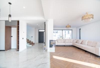 Casă cu 5 camere cu Canalizare în Pipera - 12