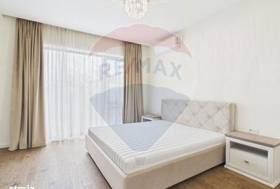 Casă cu 5 camere cu Teren 327 Mp în Central - 8