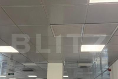 Spațiu comercial, de 500 mp, în Central