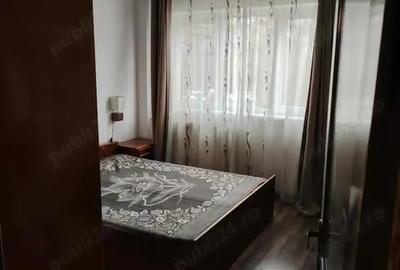 Inchiriez apartament 3 camere zona centrala - democratiei - 3