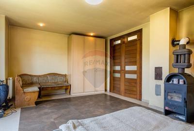 Casă cu 5 camere cu Garaj în Huedin - 13