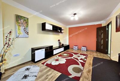 Apartament cu 2 camere decomandat în Micro 18